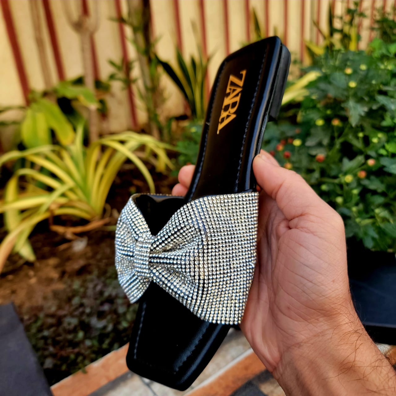 Zara Fancy bow