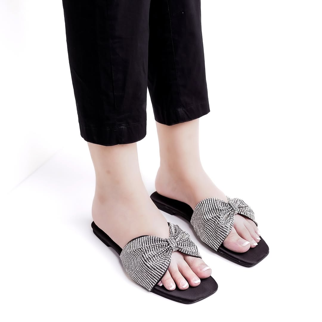 Zara Fancy bow