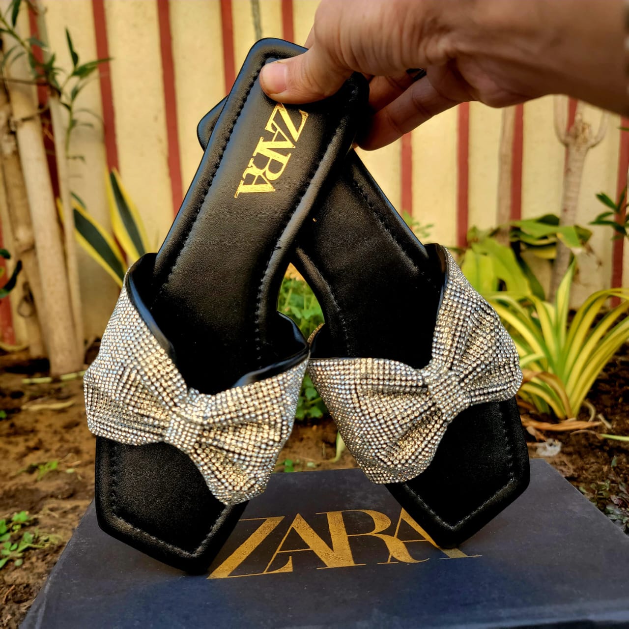 Zara Fancy bow