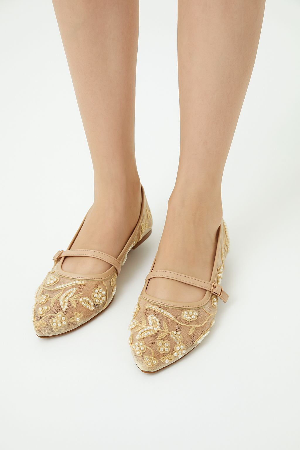 ZARA EMBROIDERED PUMPS